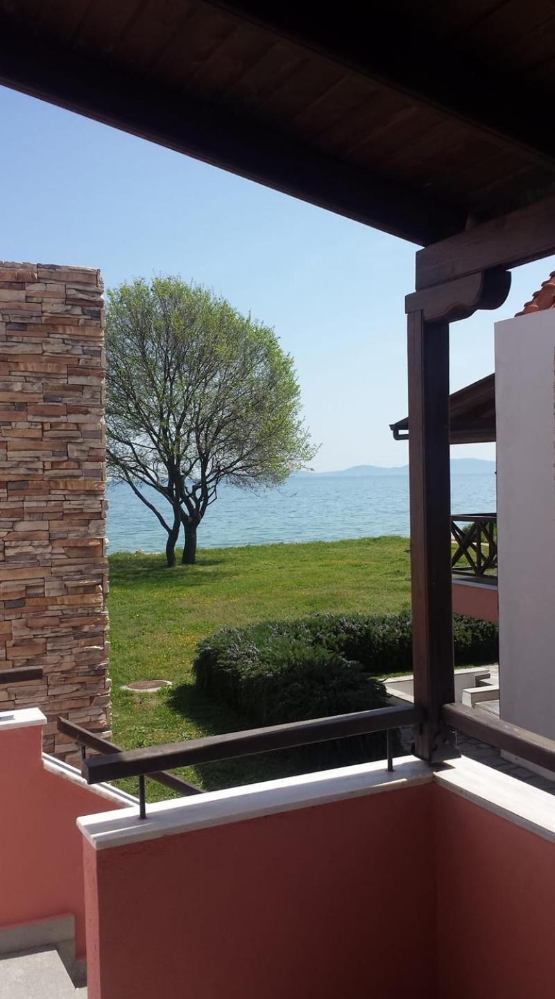 Beachfront Stylish Maisonette In Ierissos Exterior photo